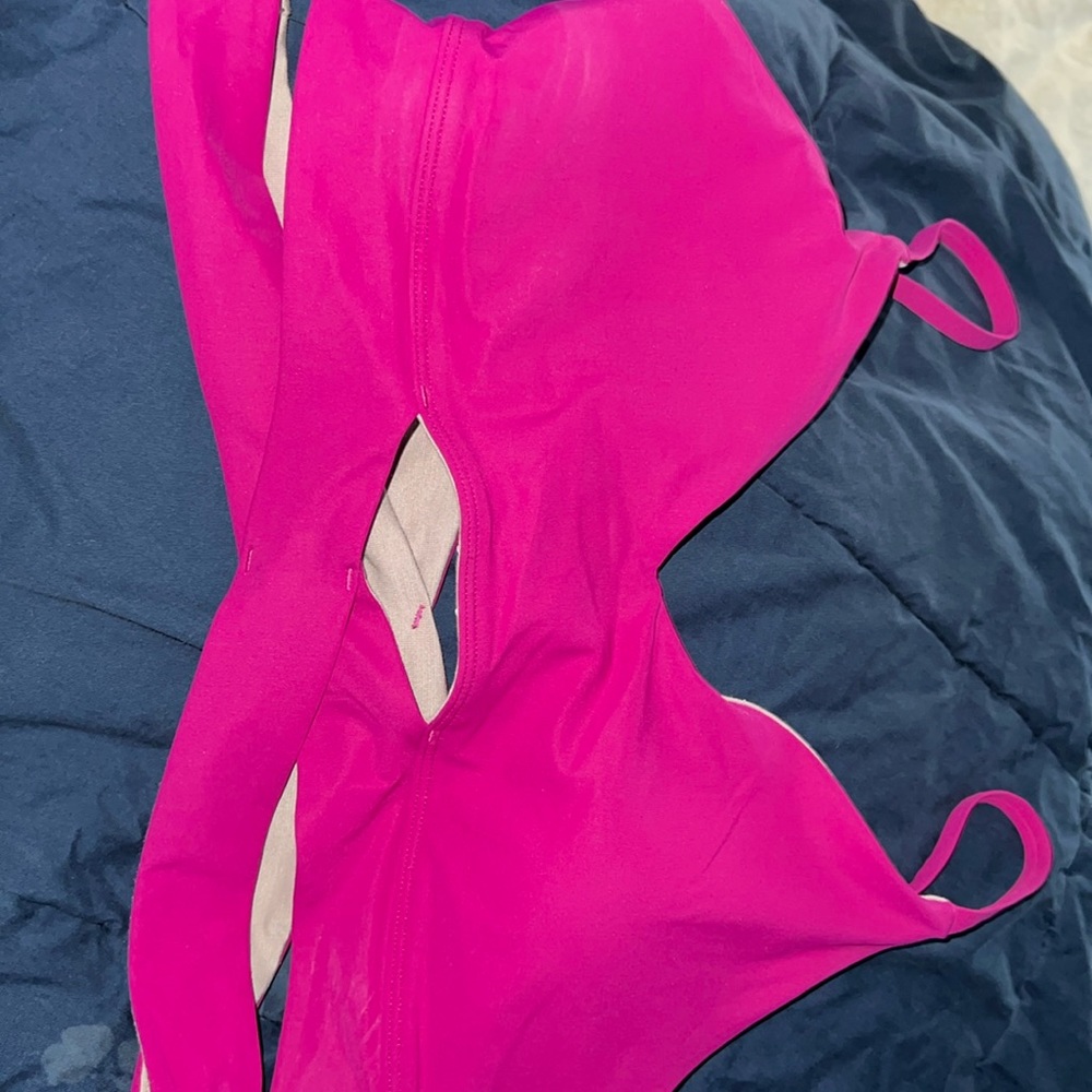 Lulu lemon still now bra new with tags size 10